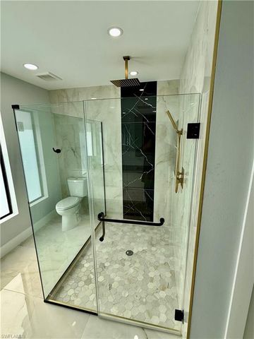 2512 29th ST SW, Lehigh Acres, FL 33976