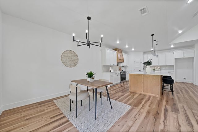 4900 Fitzhugh Avenue, Fort Worth, TX 76105