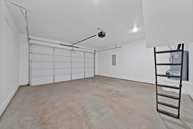 4900 Fitzhugh Avenue, Fort Worth, TX 76105
