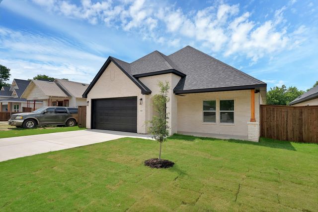 4900 Fitzhugh Avenue, Fort Worth, TX 76105