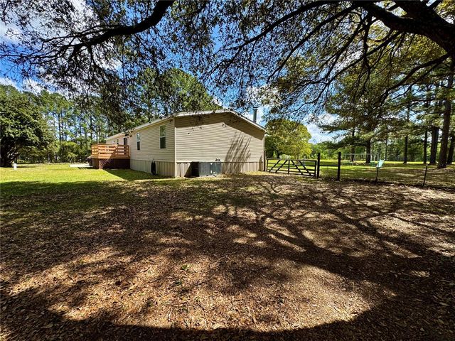 7222 NW 205TH TERRACE, Alachua, FL 32615