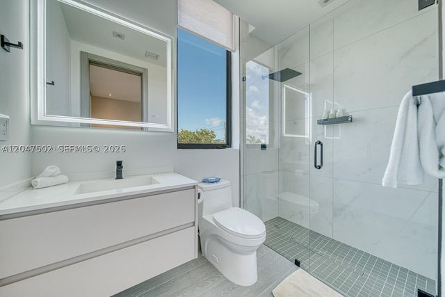 7520 W Treasure Dr, North Bay Village, FL 33141