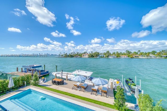 7520 W Treasure Dr, North Bay Village, FL 33141