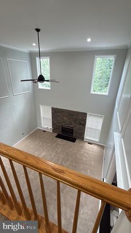 3031 CHOGBURN LN, Dumfries, VA 22026