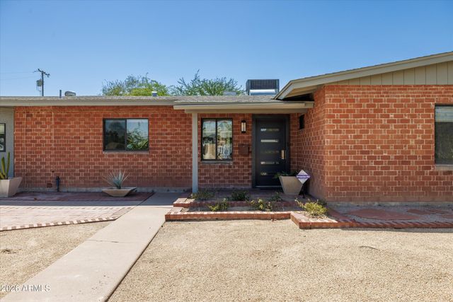 4138 N 18TH Avenue, Phoenix, AZ 85015
