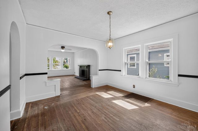 1803 Lawn Avenue, Cincinnati, OH 45237