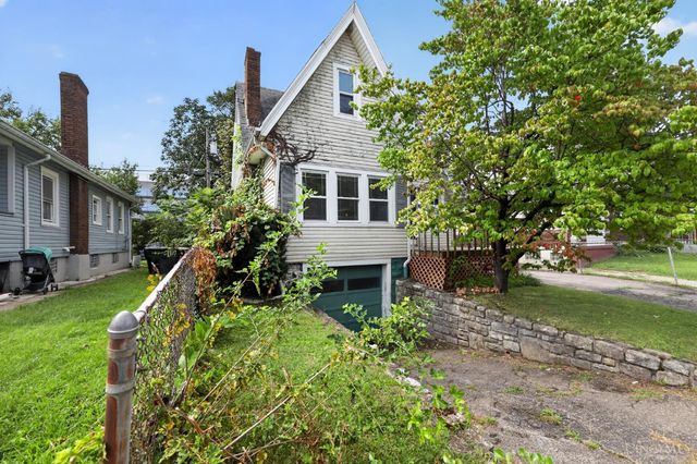 1803 Lawn Avenue, Cincinnati, OH 45237