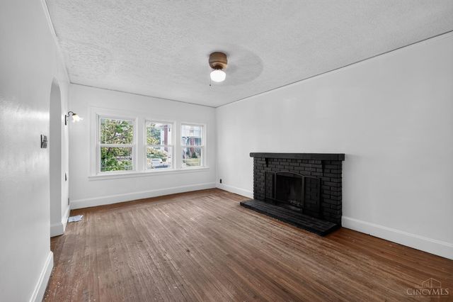 1803 Lawn Avenue, Cincinnati, OH 45237