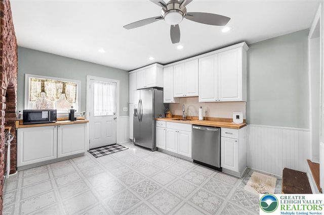 1352 Main Street, Northampton Boro, PA 18067