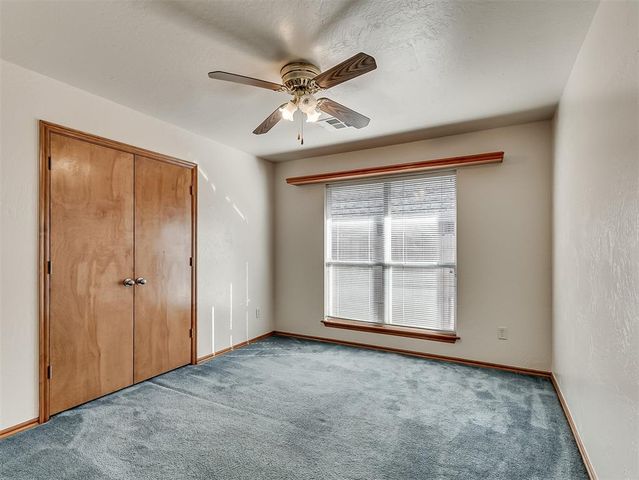 1824 NE 11th Street, Moore, OK 73160