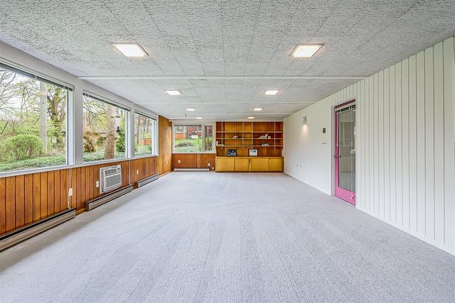 1821 Sheridan Drive, Ann Arbor, MI 48104