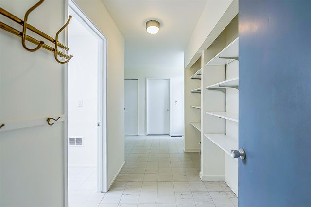 1821 Sheridan Drive, Ann Arbor, MI 48104