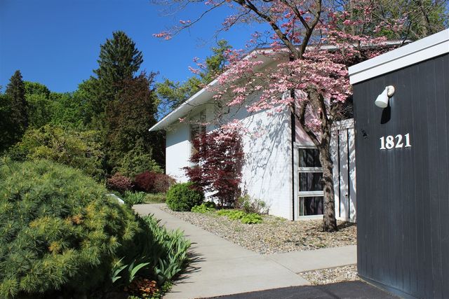 1821 Sheridan Drive, Ann Arbor, MI 48104