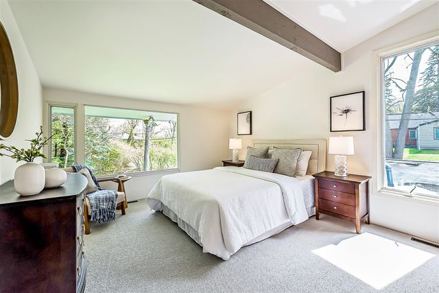 1821 Sheridan Drive, Ann Arbor, MI 48104
