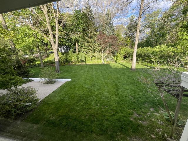 1821 Sheridan Drive, Ann Arbor, MI 48104
