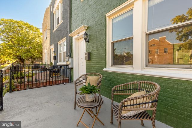 504 BUCHANAN ST NW, Washington, DC 20011