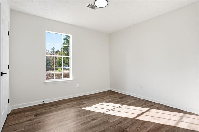 106 Garden Trail, Stockbridge, GA 30281