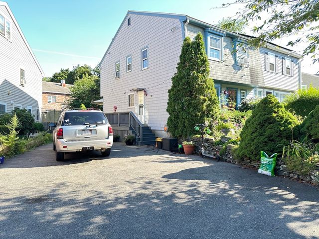 27 Heritage Way 27, Marblehead, MA 01945