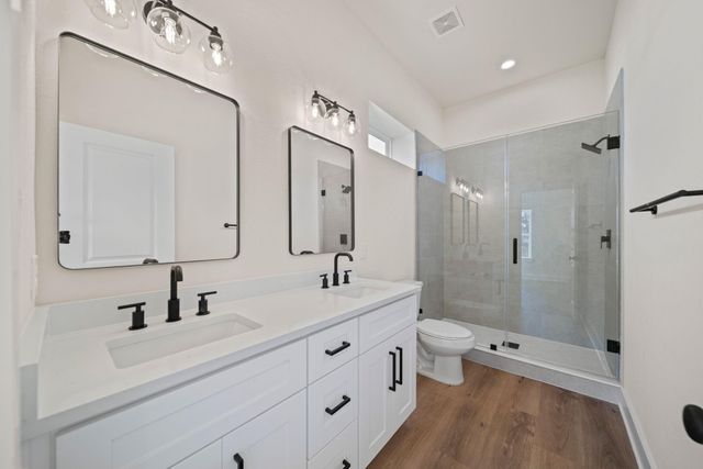 234 E 39th Street A, Houston, TX 77018