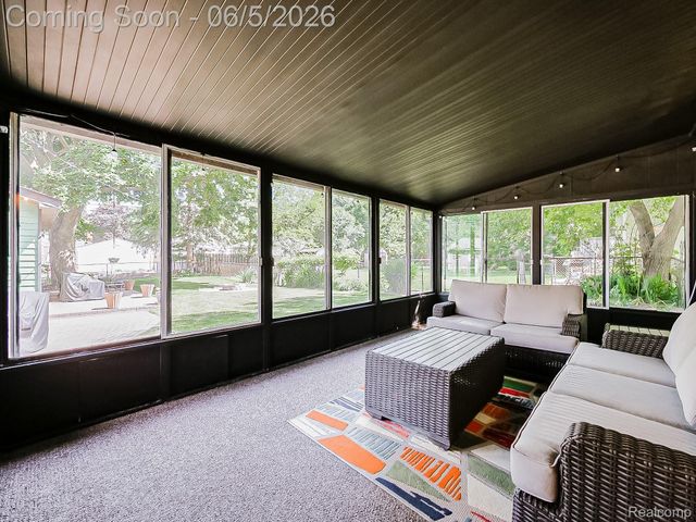 719 E Summit Street, Milford Village, MI 48381