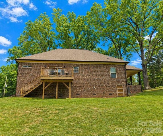 699 Sellerstown Road, Cherryville, NC 28021