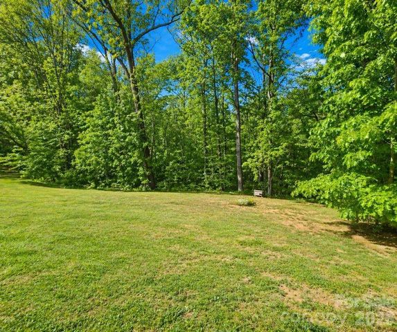 699 Sellerstown Road, Cherryville, NC 28021