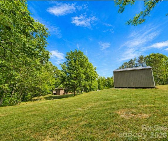 699 Sellerstown Road, Cherryville, NC 28021