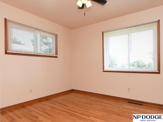 4621 Spring Street, Omaha, NE 68106