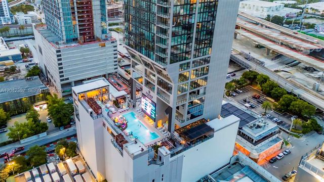 20 NE 11th St 6003, Miami, FL 33132