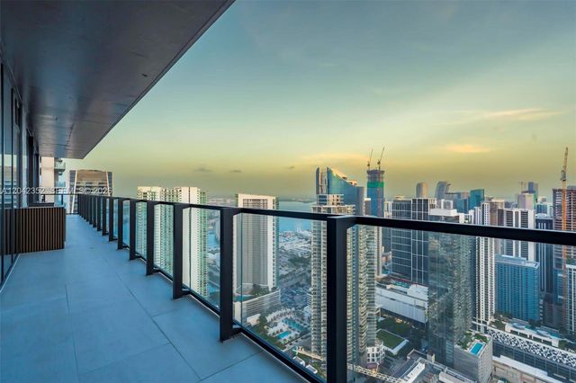 20 NE 11th St 6003, Miami, FL 33132
