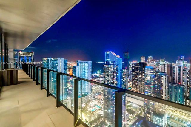 20 NE 11th St 6003, Miami, FL 33132