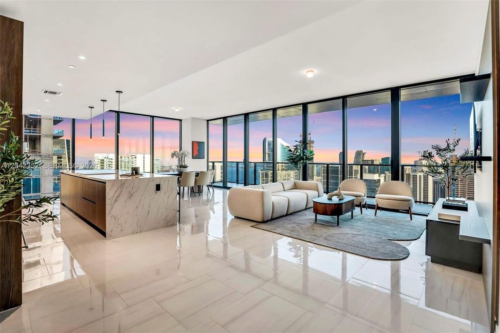 20 NE 11th St 6003, Miami, FL 33132