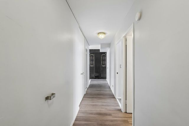 6301 N Sheridan Road 24E, Chicago, IL 60660