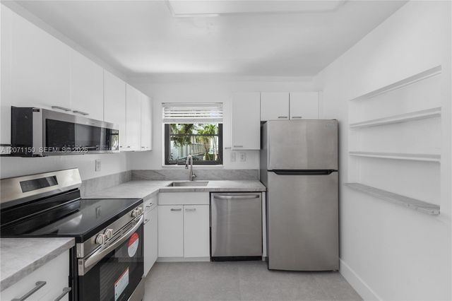 1225 West Avenue 201, Miami Beach, FL 33139