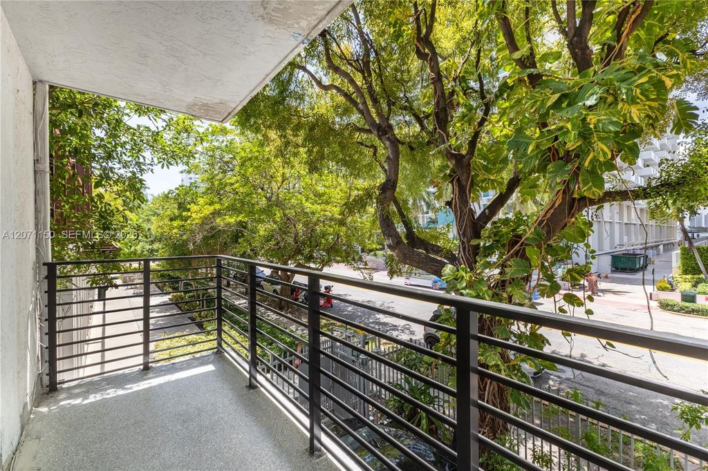 1225 West Avenue 201, Miami Beach, FL 33139