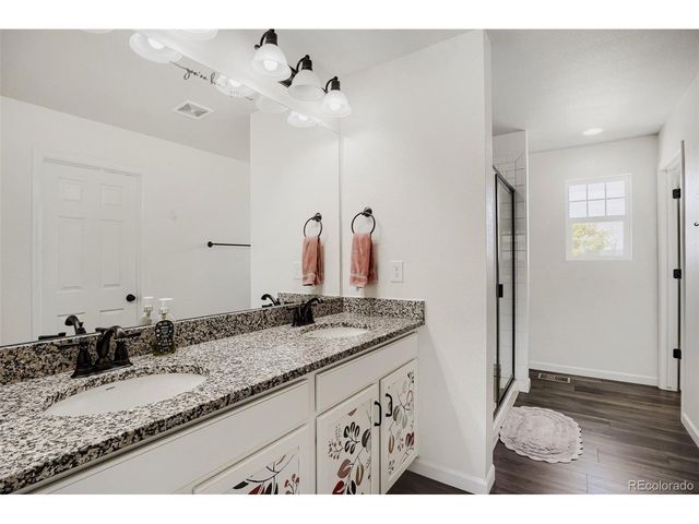 25662 E Bayaud Pl, Aurora, CO 80018