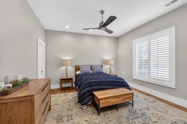31 Brighton Way 3, Clayton, MO 63105