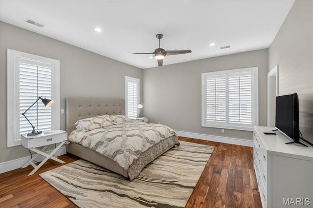 31 Brighton Way 3, Clayton, MO 63105
