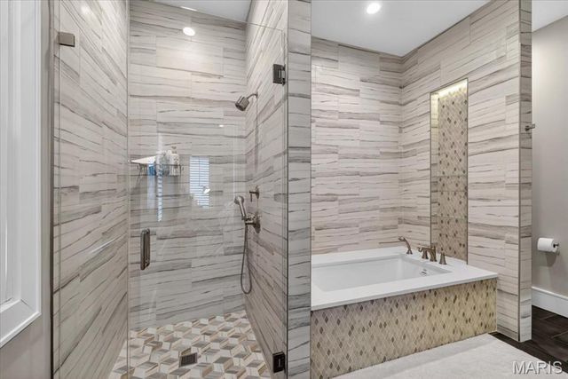 31 Brighton Way 3, Clayton, MO 63105
