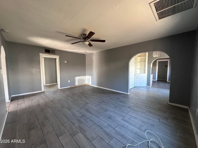 352 W ROOSEVELT Avenue, Coolidge, AZ 85128