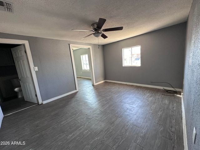 352 W ROOSEVELT Avenue, Coolidge, AZ 85128