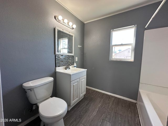 352 W ROOSEVELT Avenue, Coolidge, AZ 85128