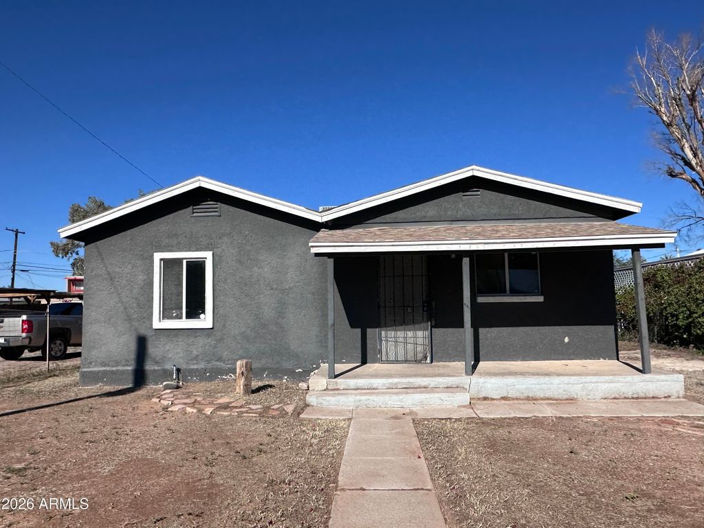 352 W ROOSEVELT Avenue, Coolidge, AZ 85128