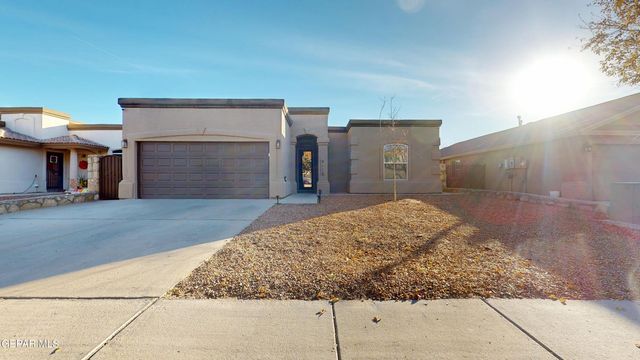 2112 Shreya Street, El Paso, TX 79938