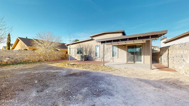 2112 Shreya Street, El Paso, TX 79938