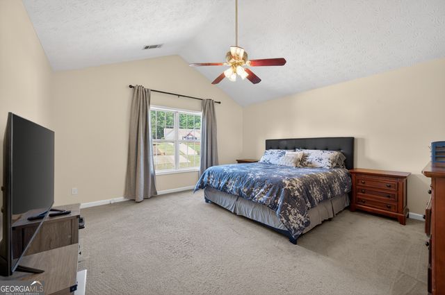 6250 Glen Port Circle, Flowery Branch, GA 30542