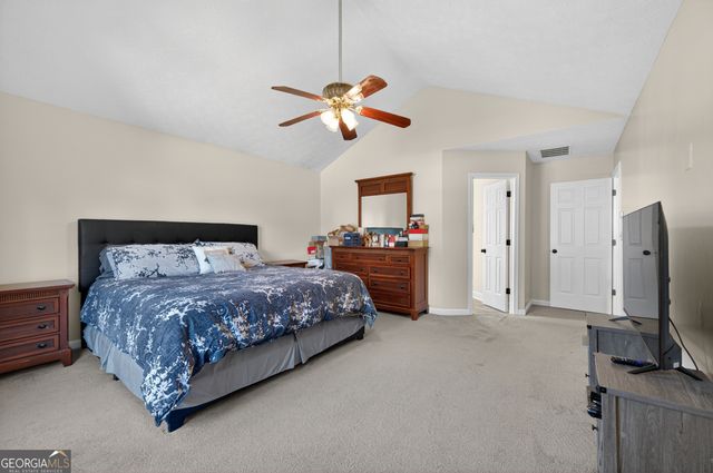 6250 Glen Port Circle, Flowery Branch, GA 30542