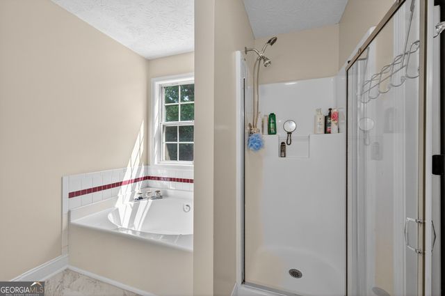 6250 Glen Port Circle, Flowery Branch, GA 30542