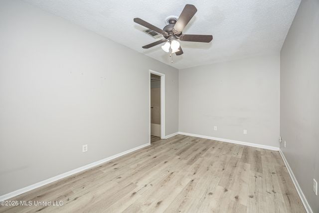 9205 Warbler Avenue, Ocean Springs, MS 39564