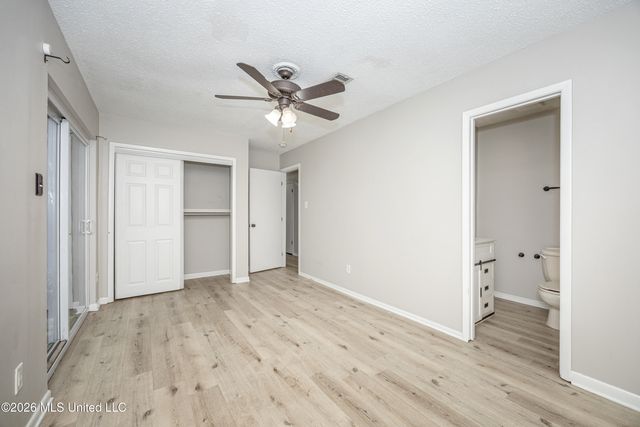 9205 Warbler Avenue, Ocean Springs, MS 39564